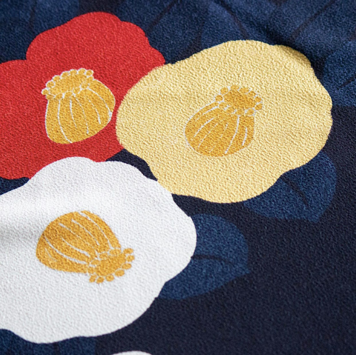 Furoshiki wrapping cloth - Chirimen/Tsubaki Japanese Camellia 70cm