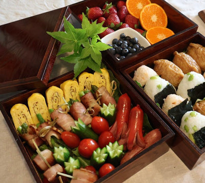 Copper Egg Omelette Pan (For Japanese Tamagoyaki) with bamboo chopstics