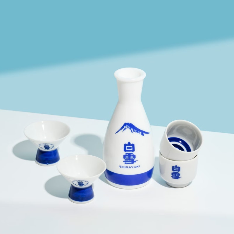 Antique Sake set : 1 x Sake pouring pot & 2 x Sake cups