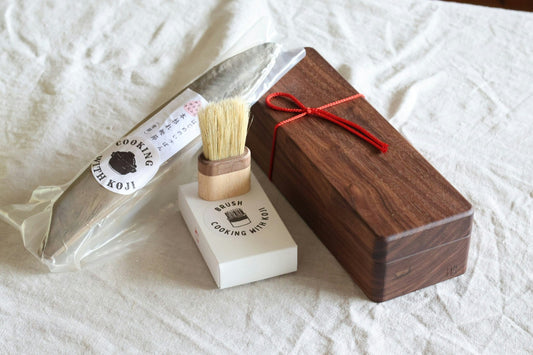 Katsubushi kit (Walnut base)