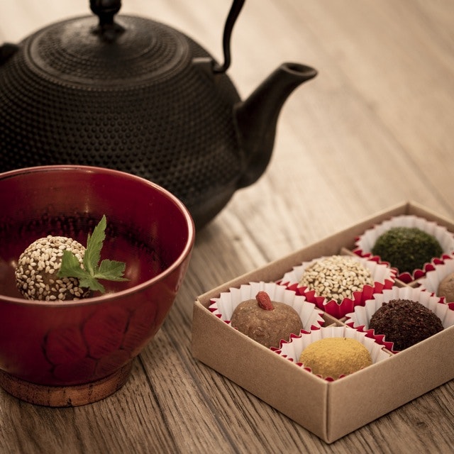 Organic Miso balls - real "instant" miso soup (6 pieces = 6 serves) Vegan & Gluten free